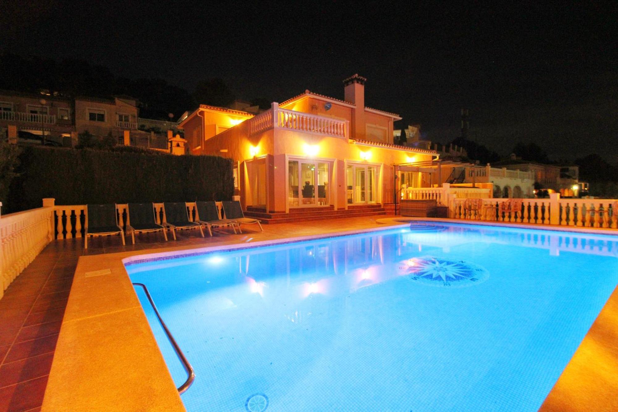 Ty Croeso-entire With Sea View Homestay *